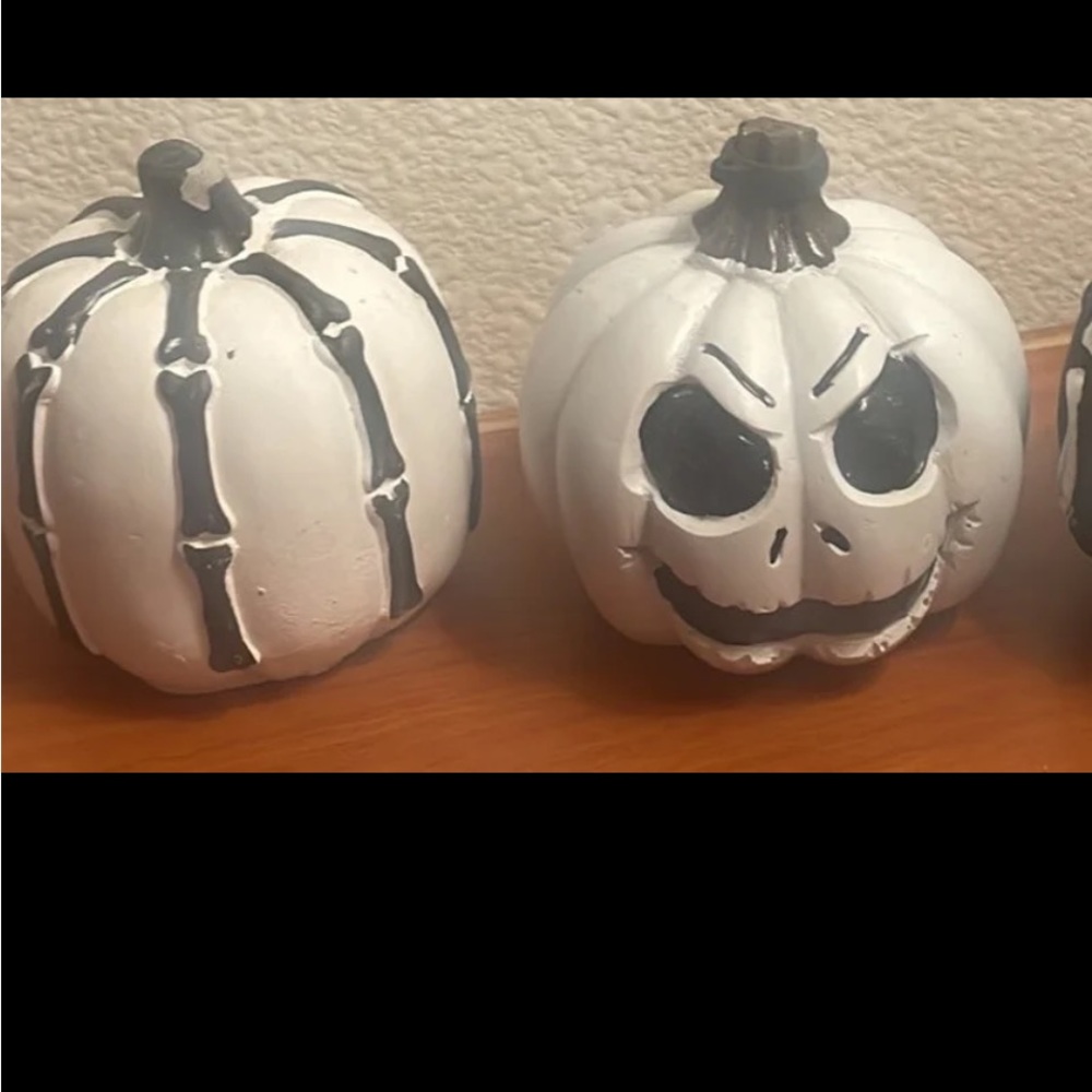 Skull decor